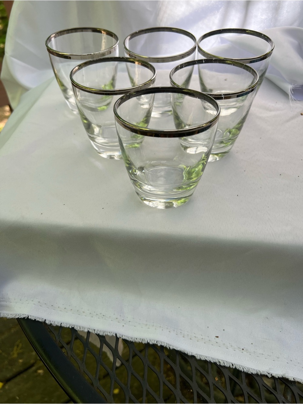 set of 6 vintage Libbey rock glasses with narrow platinum top border bands.